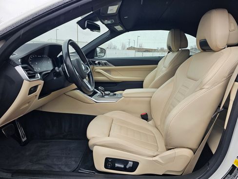 Used 2021 BMW M440i Convertible w/ Premium Package image 39