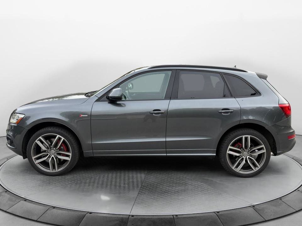 Used 2016 Audi SQ5 Premium Plus w/ Technology Package AWD/4WD image 4