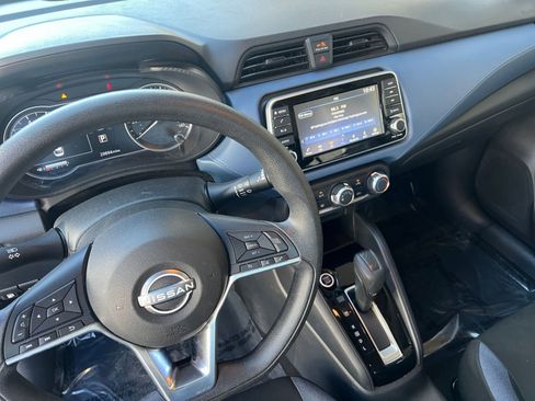 Used 2025 Nissan Versa SV FWD image 20