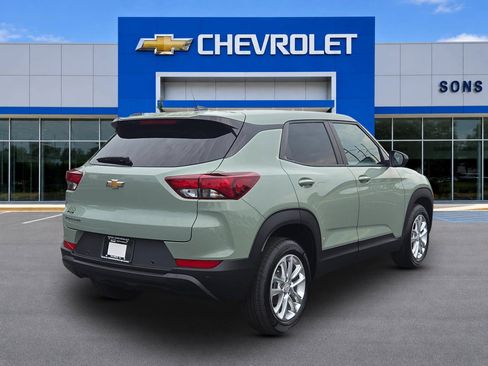 New 2026 Chevrolet TrailBlazer LS w/ LS Convenience Package FWD image 5