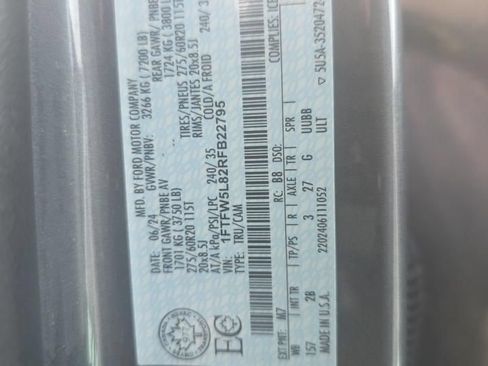 Used 2024 Ford F150 Lariat AWD/4WD image 14