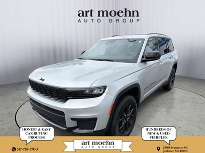 Used 2024 Jeep Grand Cherokee L Laredo