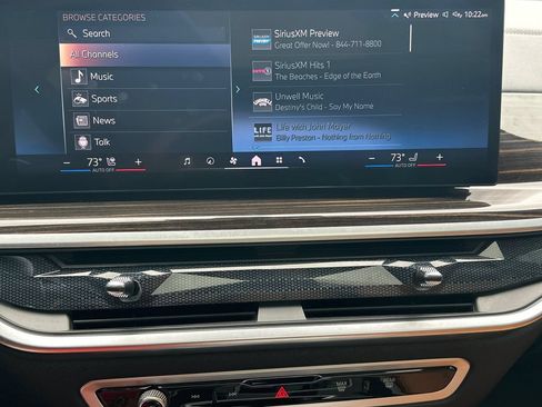 Used 2024 BMW X7 xDrive40i AWD/4WD image 30