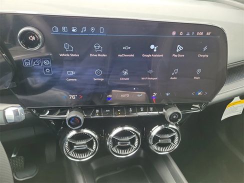 New 2026 Chevrolet Blazer EV LT image 7