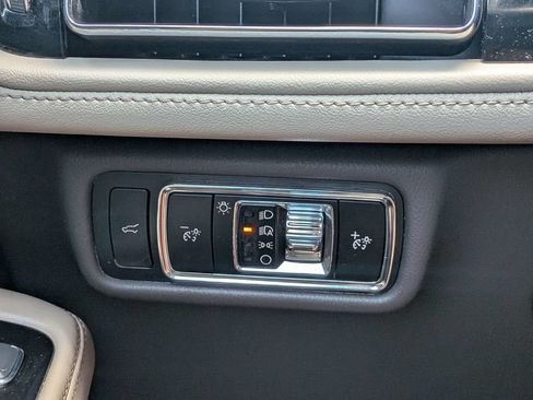 Certified 2023 Lincoln Aviator Reserve w/ Elements Package Plus RWD image 26