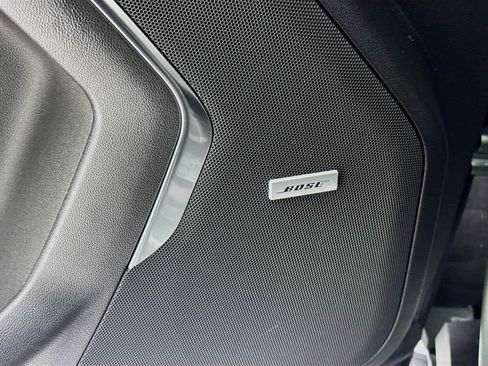 Used 2024 Chevrolet Suburban Z71 w/ Off-Road Capability Package image 18