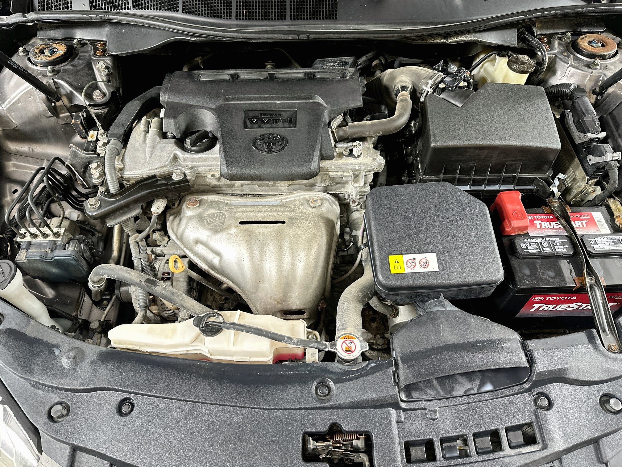 Used 2017 Toyota Camry SE FWD image 27