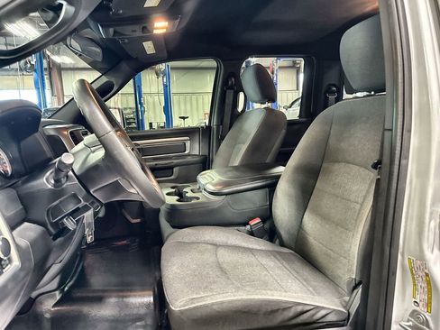 Used 2021 RAM 1500 Classic Warlock image 12