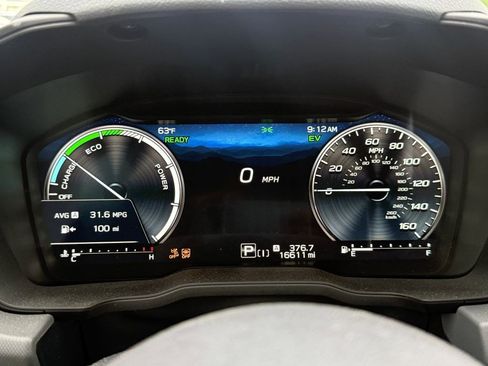 Used 2026 Subaru Crosstrek 2.5i Limited w/ Crosstrek Mirror Package AWD/4WD image 15