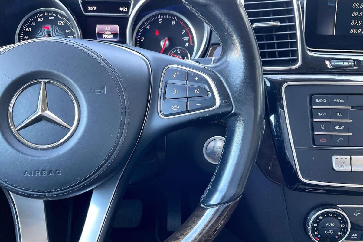 Used 2017 Mercedes-Benz GLS 450 4MATIC w/ Premium Package image 19