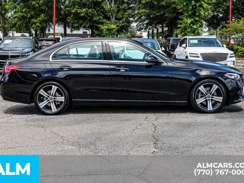 Used 2025 Mercedes-Benz C 300 Sedan image 10