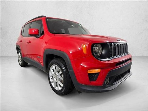 Used 2020 Jeep Renegade Latitude FWD image 1