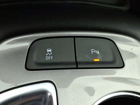 Used 2025 Chevrolet Malibu LT FWD image 23