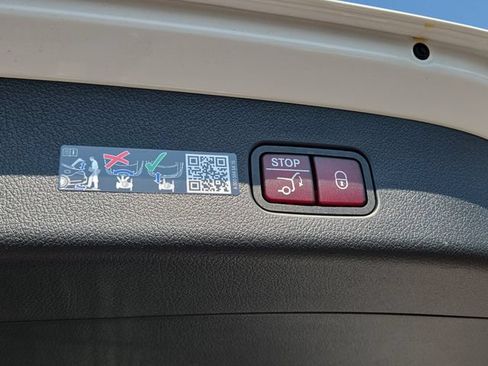 New 2026 Mercedes-Benz GLC 300 4MATIC image 31