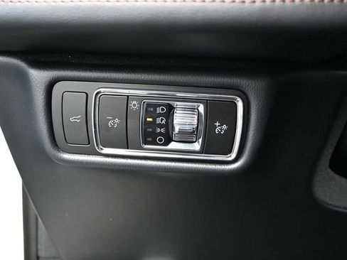 Used 2023 Lincoln Aviator Reserve w/ Equipment Group 201A image 32