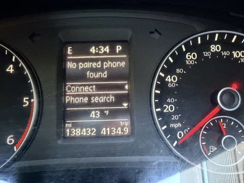 Used 2014 Volkswagen Passat TDI SEL Premium image 14