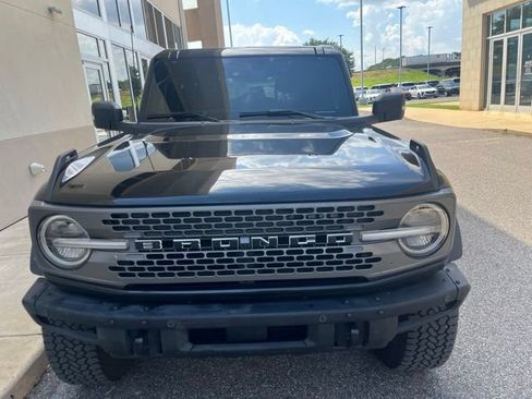 Used 2025 Ford Bronco Badlands AWD/4WD image 2