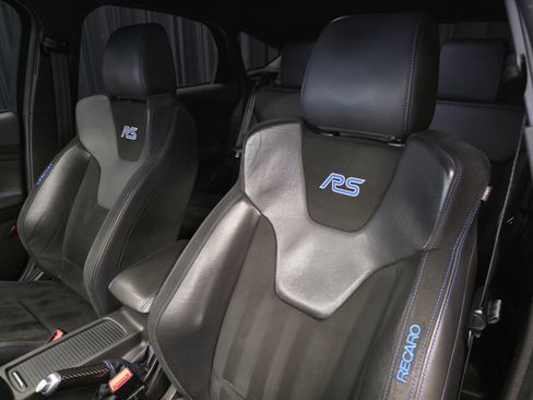 Used 2018 Ford Focus RS AWD/4WD image 4