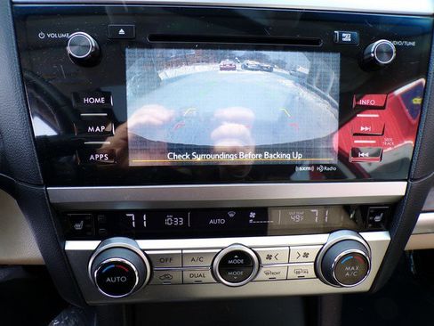 Used 2015 Subaru Outback 2.5i Limited image 13