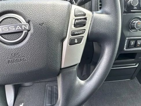 Used 2023 Nissan Titan SV RWD image 32