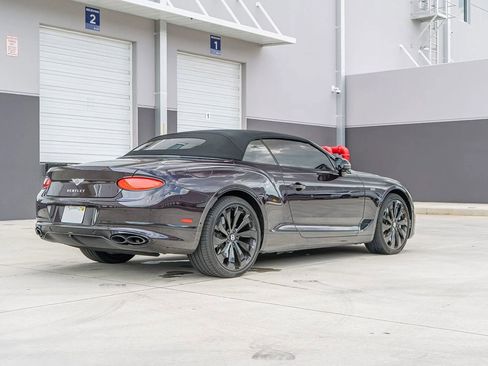 Used 2024 Bentley Continental GT V8 image 13