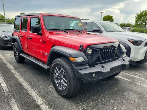 Used 2020 Jeep Wrangler Unlimited Sport S AWD/4WD image 2