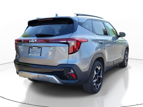 Used 2025 Kia Seltos S FWD image 8