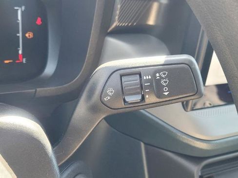 New 2026 Ford Maverick XL image 18