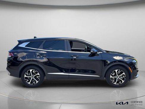 Certified 2024 Kia Sportage EX FWD image 4