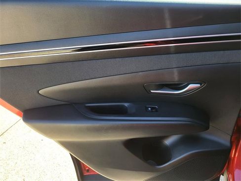 Certified 2023 Hyundai Tucson SEL w/ Convenience Package image 12