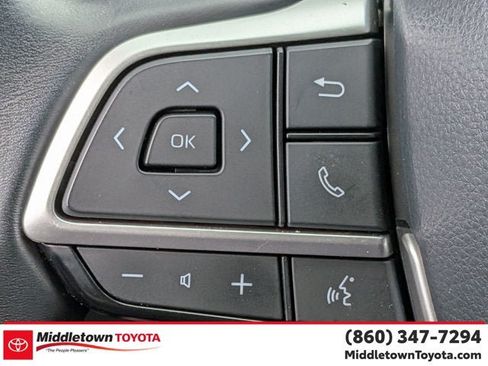 Used 2023 Toyota Highlander XSE AWD/4WD image 15