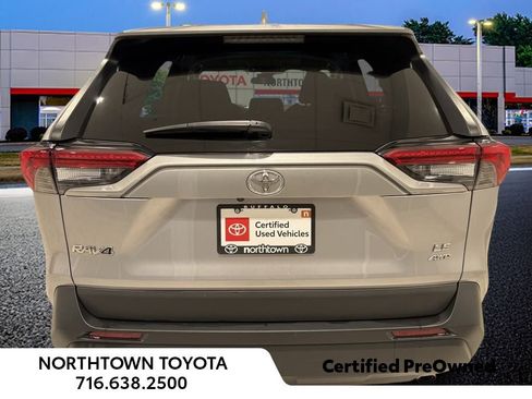 Used 2023 Toyota RAV4 LE image 24