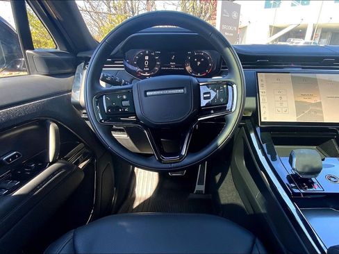 Used 2024 Land Rover Range Rover Sport Dynamic SE AWD/4WD image 5