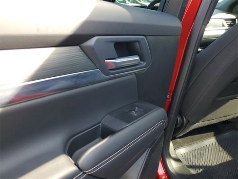 Used 2026 GMC Terrain Elevation image 16