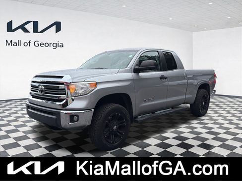 Used 2017 Toyota Tundra SR5 w/ SR5 Upgrade Package RWD image 1