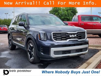 Used 2025 Kia Telluride S