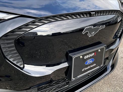 Used 2025 Ford Mustang Mach-E Select image 34