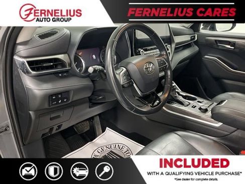 Used 2021 Toyota Highlander Limited AWD/4WD image 40