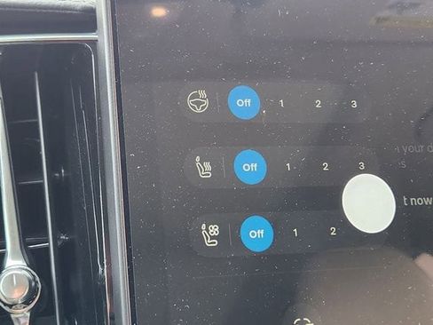 New 2026 Volvo XC60 B5 Ultra w/ Climate Package image 22