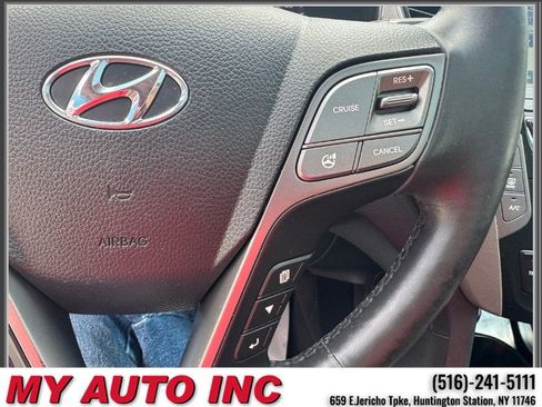 Used 2015 Hyundai Santa Fe GLS w/ Option Group 03 AWD/4WD image 22