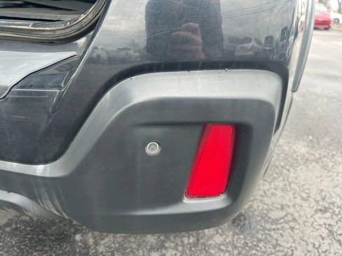 Used 2018 Subaru Outback 2.5i Limited image 25