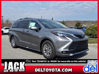 New 2026 Toyota Sienna XLE video 1