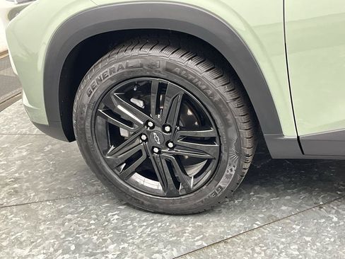 Certified 2024 Chevrolet Trax ACTIV FWD image 29