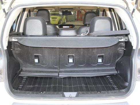 Used 2015 Subaru Crosstrek 2.0i Limited image 21