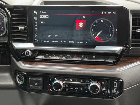 Used 2024 GMC Sierra 1500 SLT w/ SLT Premium Plus Package image 16