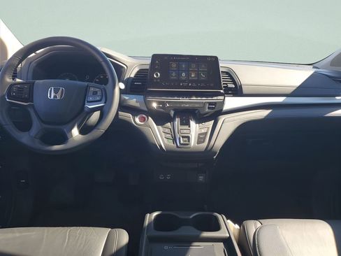Used 2025 Honda Odyssey EX-L image 10