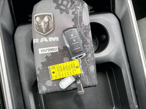 Used 2019 RAM 1500 Big Horn image 10