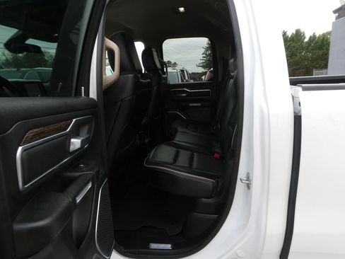 Used 2020 RAM 1500 Laramie image 27