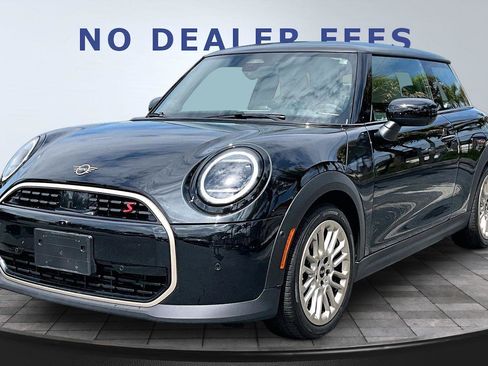 Used 2025 MINI Cooper S image 1