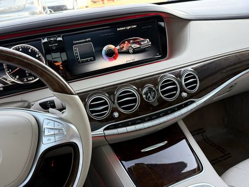 Used 2017 Mercedes-Benz S 550 4MATIC Sedan image 58